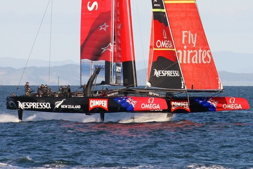 Emirates Team NZ foiling in light winds on the Waitemata Harbour © Richard Gladwell www.photosport.co.nz